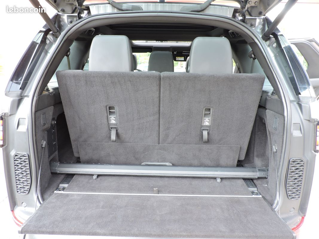 LAND ROVER DISCOVERY V SD4 240 ch HSE BVA8 7 Places 4X4 (image 10)