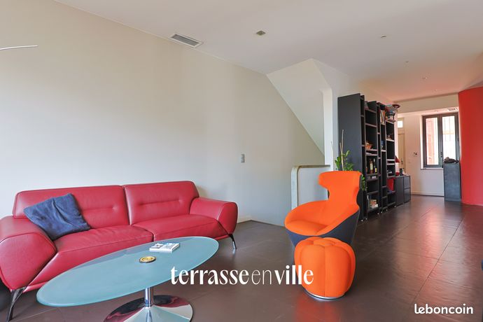 Maison 7 pièces 221 m² — 12