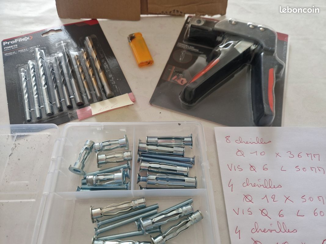 Pince et coffret chevilles molly plus mèches numéro 6 (image 5)