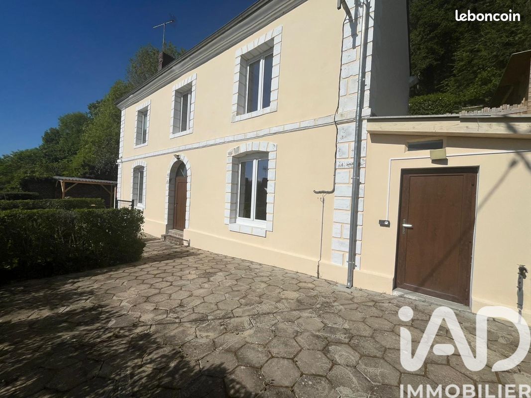 Maison 5 pièces 145 m² · à Montfort-sur-Risle · 145 m² · 208 900 €