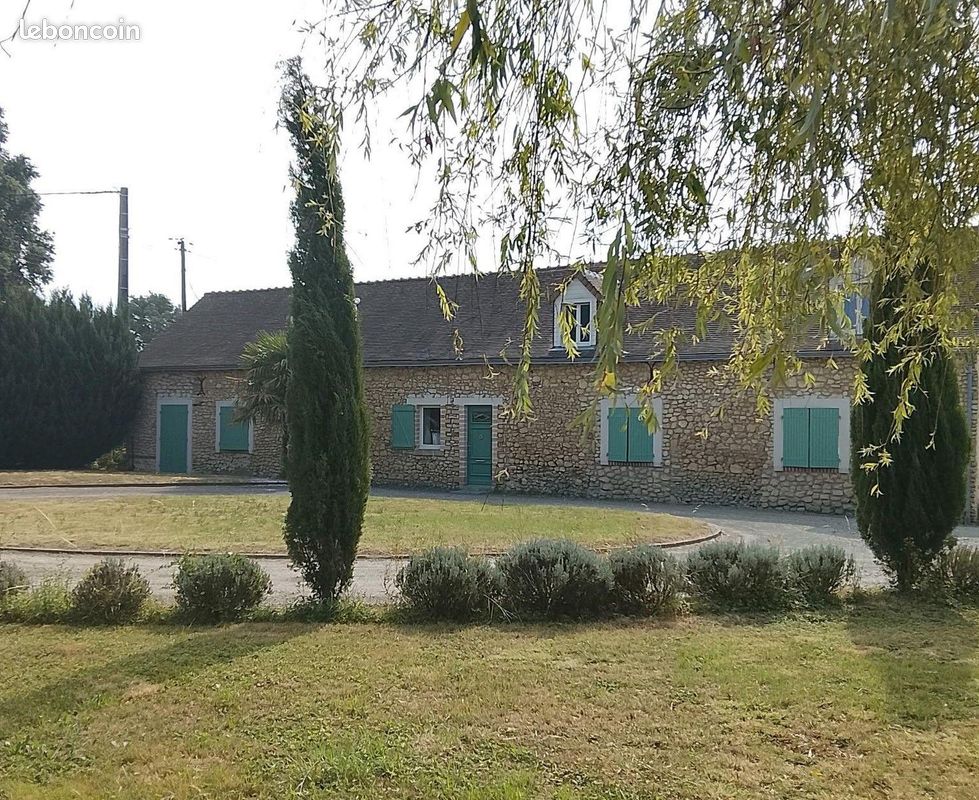 Maison 9 pièces 225 m² · à La Flèche · 225 m² · 230 560 €