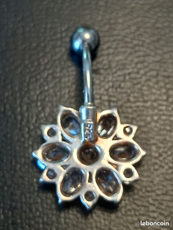 Piecing nombril argent + zirconium (image 2)