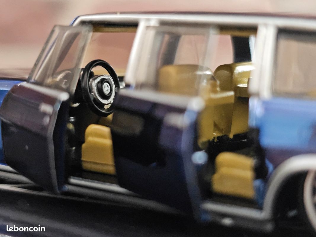 Hot Wheels 1964 Mercedes-Benz 600
RLC 600
RLC Exclusive 1964 Mercedes-BenzHot Wheels Collectors
RLC Exclusive 1964 Mercedes-Benz 600 600Hot Wheels Collectors
RLC Exclusive 1964 Mercedes-Benz 600 (image 7)