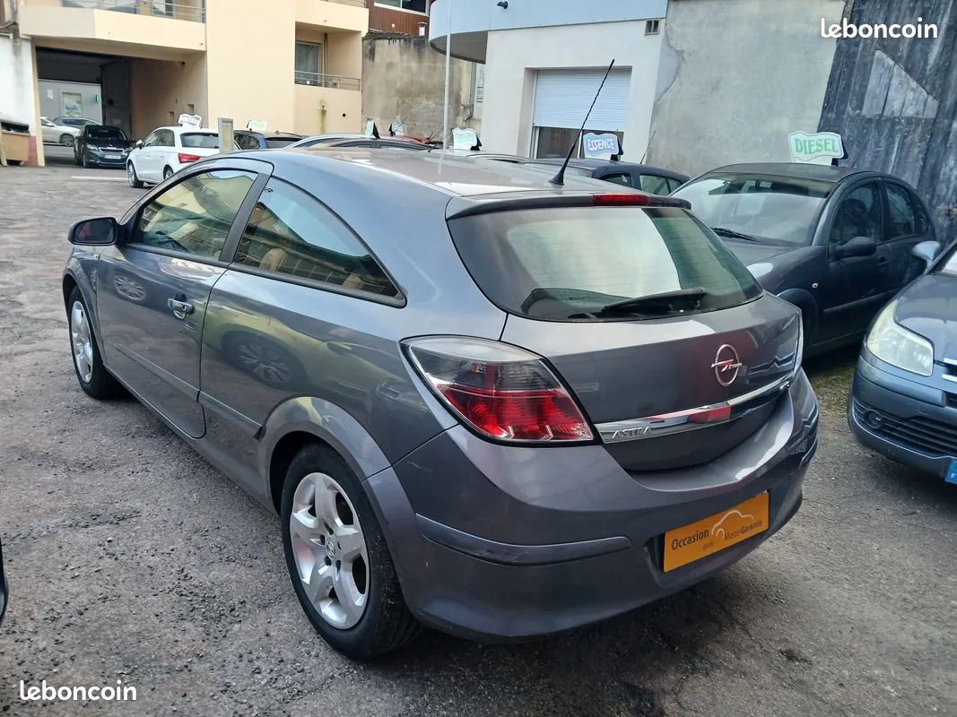 OPEL ASTRA H GTC 1.7 CDTI 100cv,an:2008,117000km (image 3)