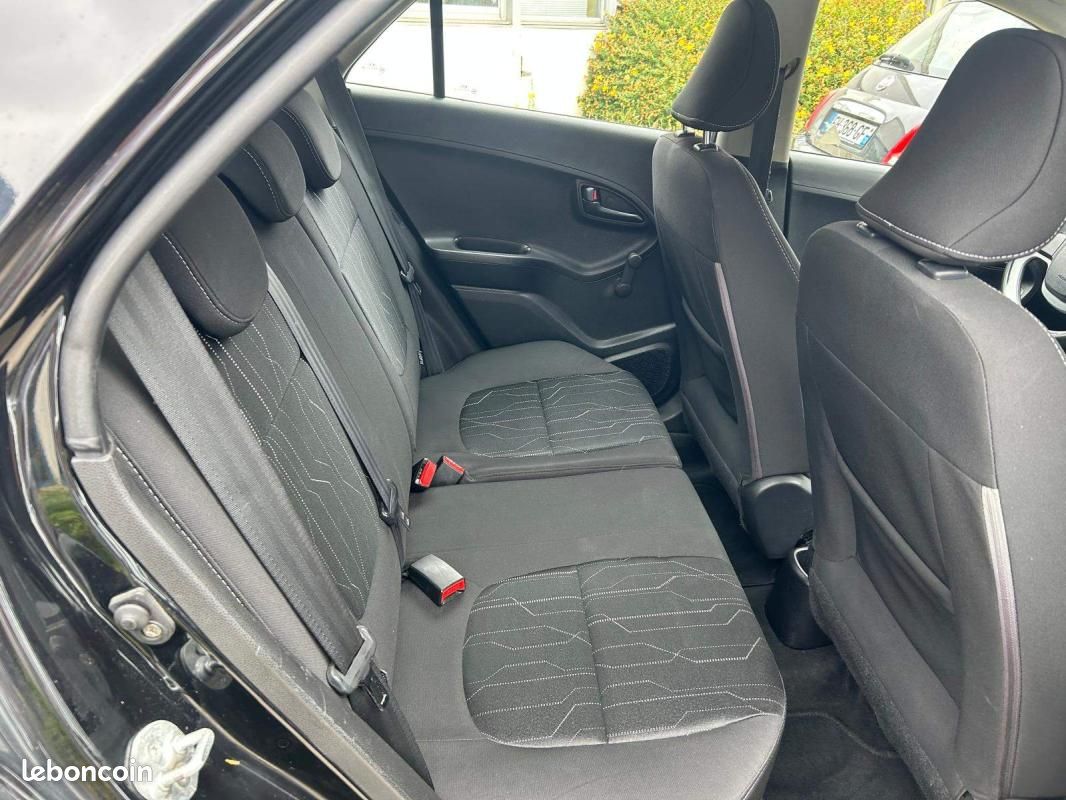 Kia Picanto 1.0L 69 ch Motion (image 11)
