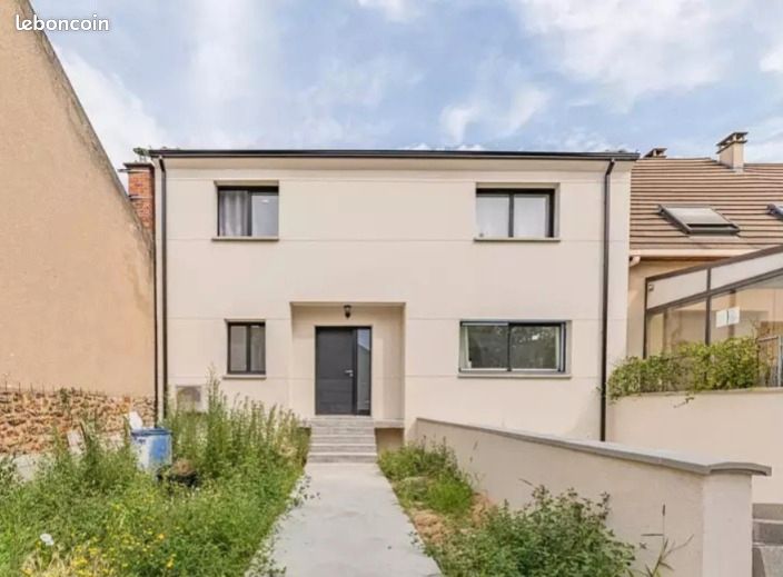 Maison 5 pièces 127 m² · à Choisy-le-Roi · 127 m² · 897 €