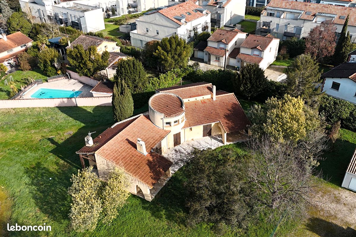 Maison 6 pièces 183 m² · à Tournefeuille · 183 m² · 472 500 €