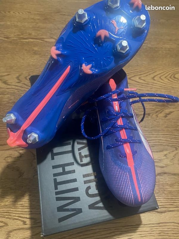 Chaussures de foot fille taille 38 crampons fer (image 2)