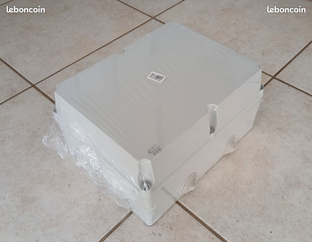 Coffret plastique électrique boîte de jonction ABB (image 1)