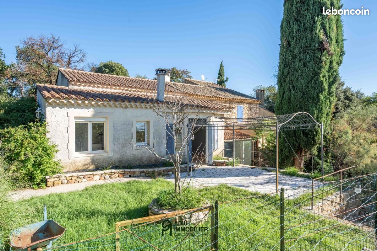 Maison 6 pièces 90 m² · à Uzès · 90 m² · 260 000 €