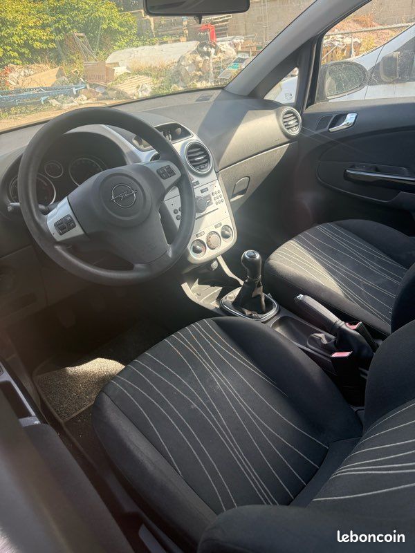 Opel corsa (image 2)