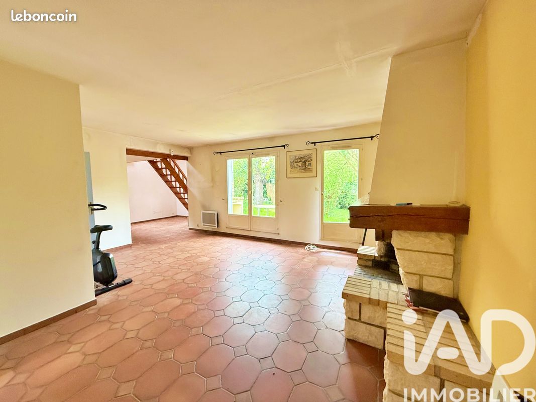 Maison 5 pièces 117 m² · à Moissy-Cramayel · 117 m² · 259 500 €