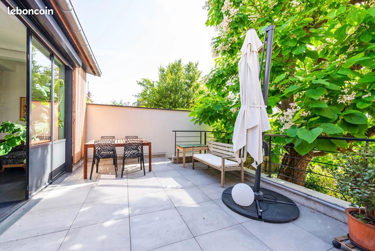 Maison 6 pièces 167 m² · à Nanterre · 167 m² · 990 000 €
