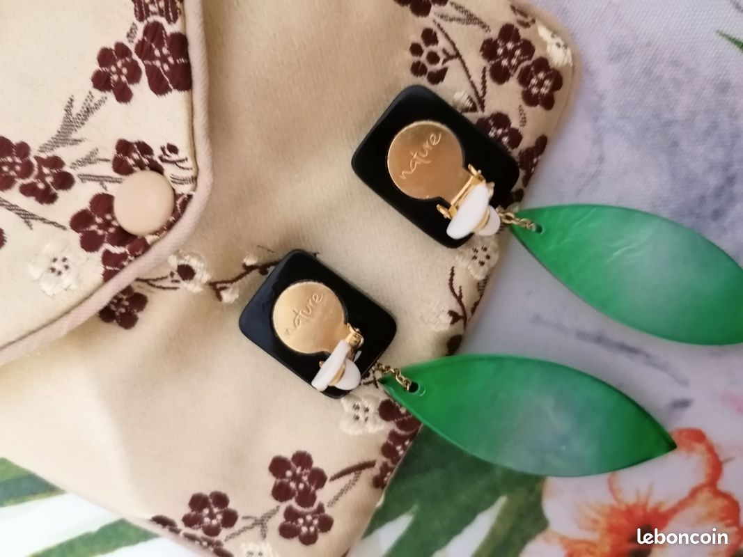 Boucles d'oreilles Byblos clip neuves (image 7)