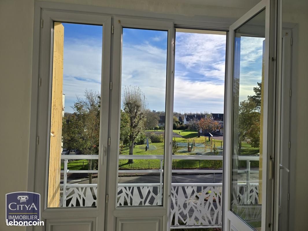 Appartement 3 pièces 61 m² · à Dieppe · 61 m² · 99 000 €