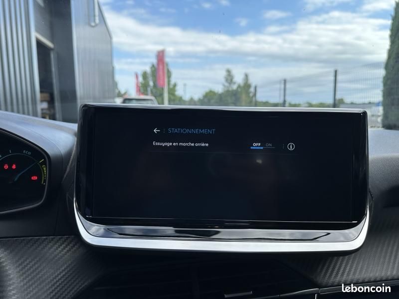 Peugeot 208 1.2 Hybrid 110ch Style e-DCS6 (image 19)