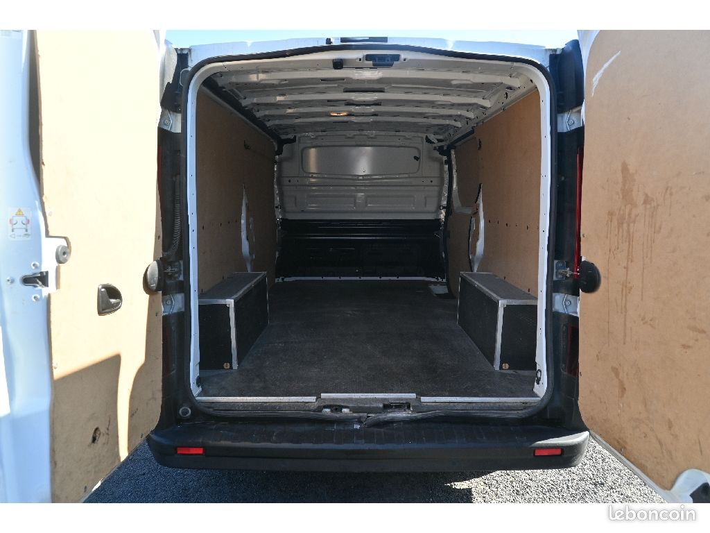 Renault Trafic FOURGON FGN EDC L2H1 3000 KG BLUE DCI 150 GRAND CONFORT (image 3)