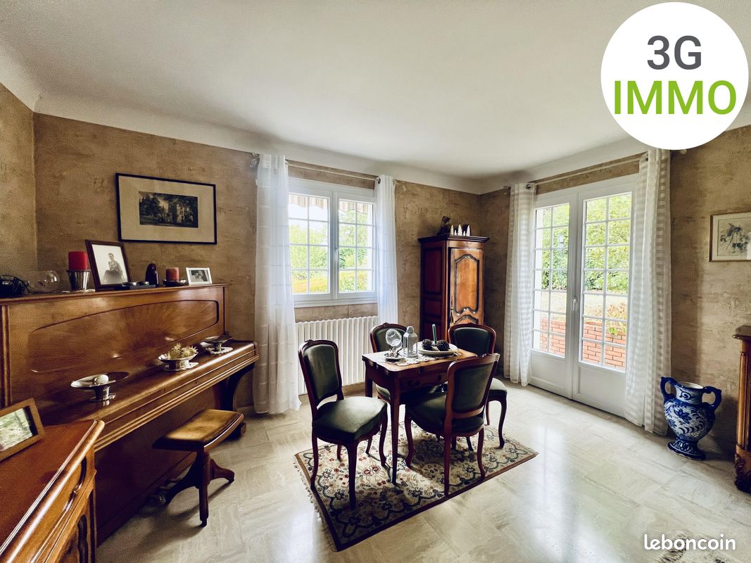 Grande maison familiale de caractère – 5 chambres – Sous-sol complet (image 10)