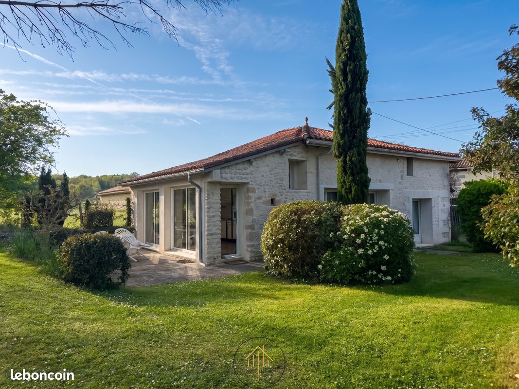 Maison 4 pièces 115 m² · à Bessac · 115 m² · 234 300 €