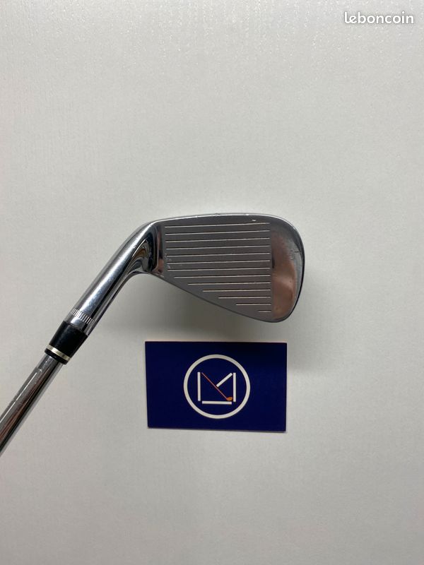 Set De Fers Wilson Staff 3-9 RM Tour - Acier Regular - Droitiers - Nouveaux Grips