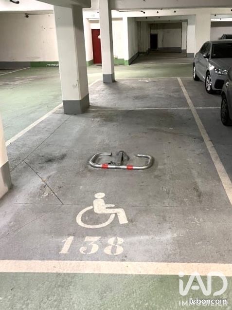 Parking 10 m² · à Paris · 10 m² · 29 000 €