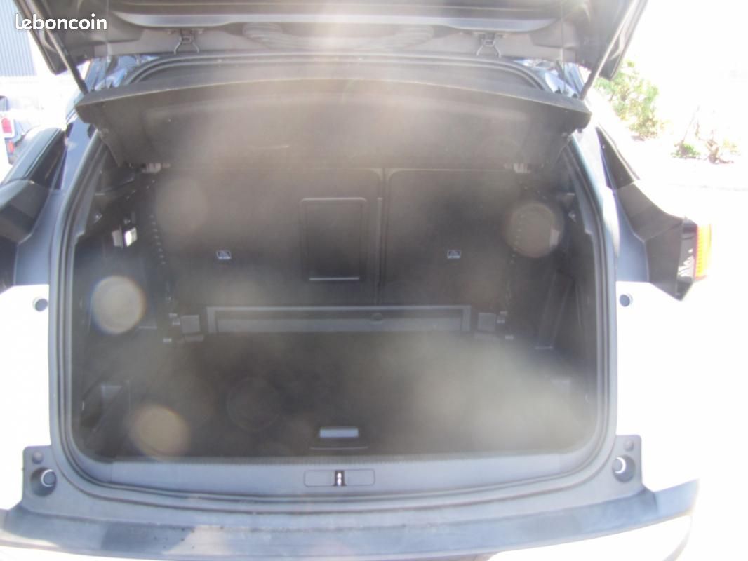 Peugeot 3008 II 1.5 BLUEHDI 130 S&S GT LINE (image 8)