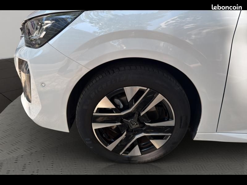 Peugeot 208 1.2 Hybrid 110ch Allure e-DCS6 (image 15)