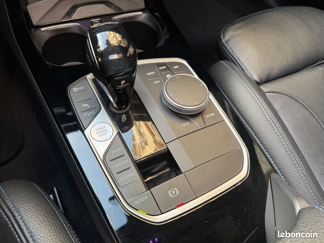 BMW SERIE 1 M SPORT 140Ch Toit Ouvrant, Sièges électrique Caméra de recul Garantie 12 mois (image 23)