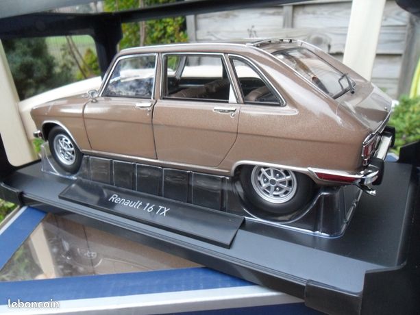 RENAULT 16 1966 TAXI G7 NOREV 1:43 of reference 511606
