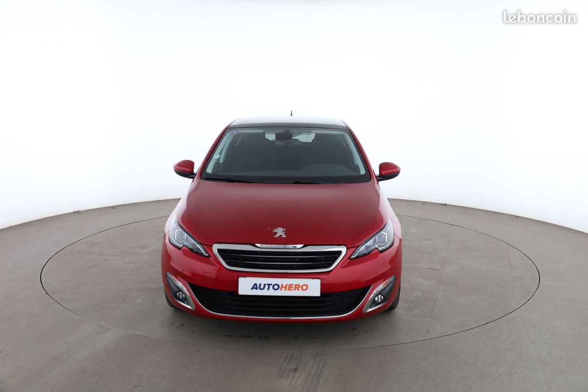 Peugeot 308 1.2 PureTech Allure 130 ch (image 15)