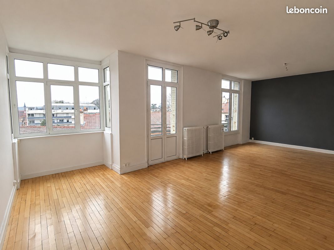 Appartement 5 pièces 98 m² · à Lunéville · 98 m² · 750 €