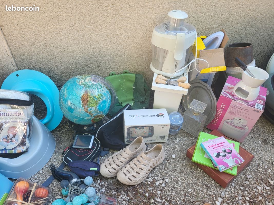 Lot vide grenier (image 7)