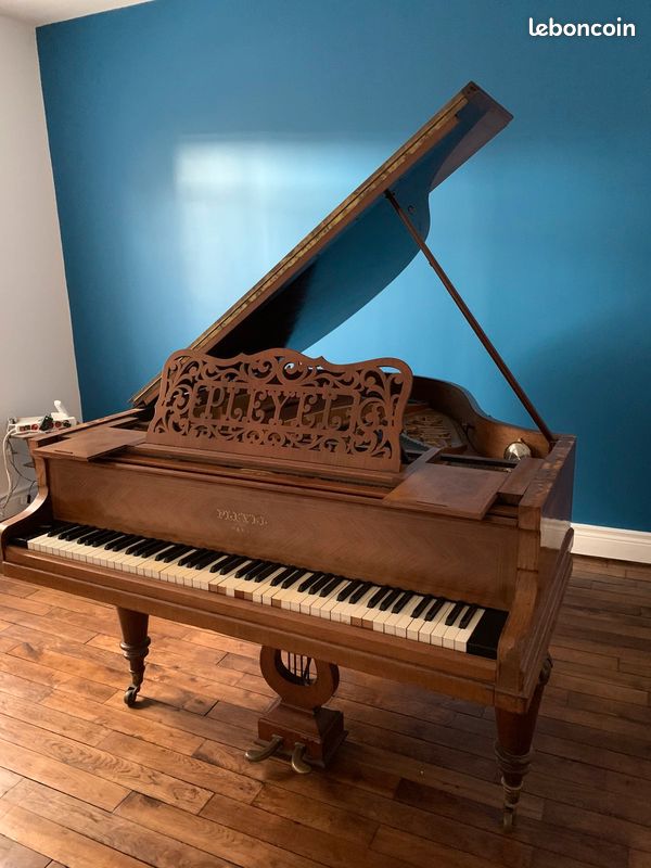 PIANO PLEYEL 3 BIS 1/4 Queue numéro 128 524 (image 9)