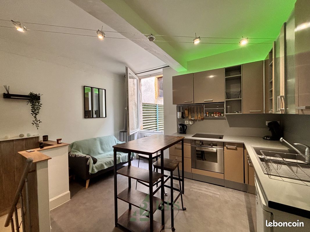 Appartement a louer roanne - 2 pièce(s) - 25 m2 - Surfyn