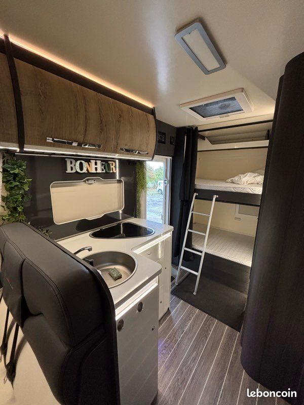 Camping car roller team intégral 180 ch (image 2)