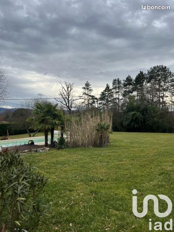 https://img.leboncoin.fr/api/v1/lbcpb1/images/cd/38/e7/cd38e79a3e72e855d20fa0eb6ca57227957970b1.jpg?rule=ad-image