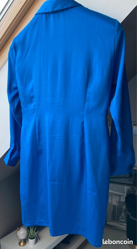 Robe (image 3)