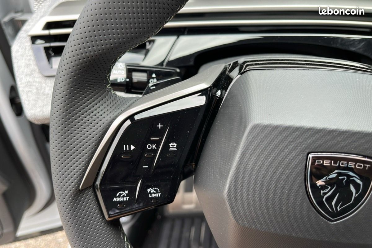 Peugeot 5008 HYBRID 145 E-DCS6 GT 360 T.O 7PL-37% (image 8)