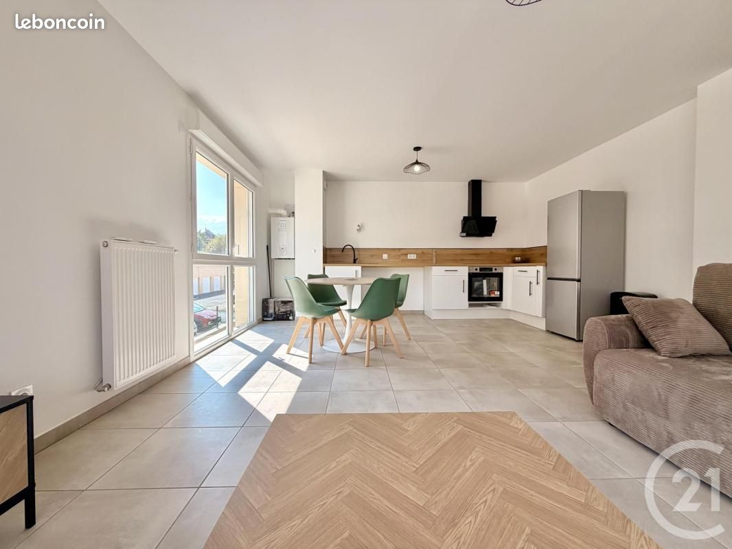 Appartement 2 pièces 50 m² · à Les Abrets en Dauphiné · 50 m² · 790 €