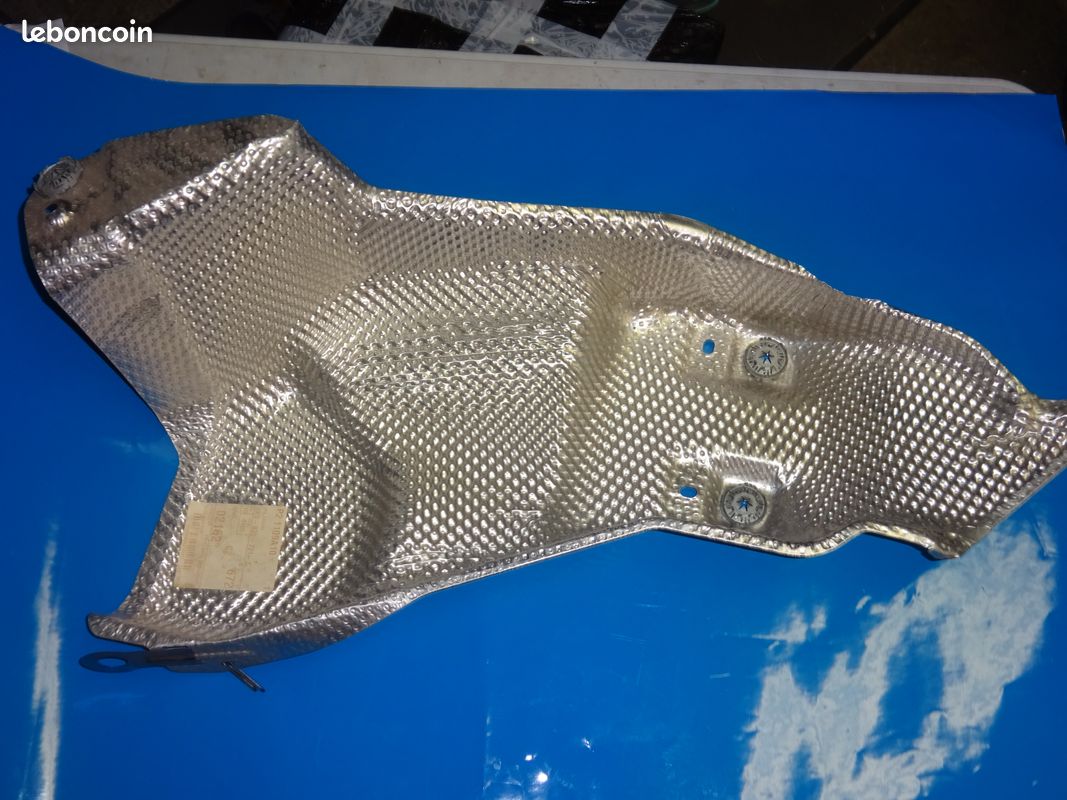 Protection Thermique Brazoline Pour échappement Chromée - Pièces Echappement Sur La Bécanerie