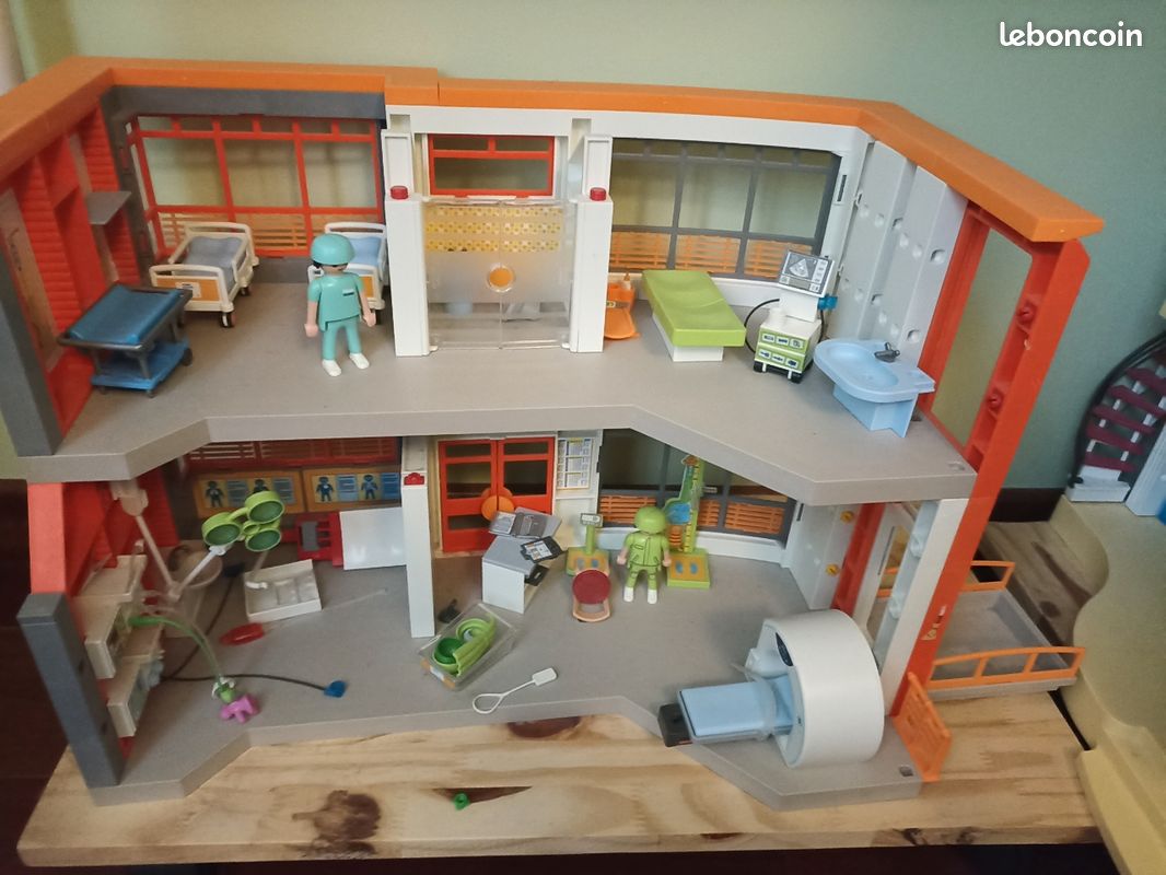 Hôpital Playmobil (image 1)