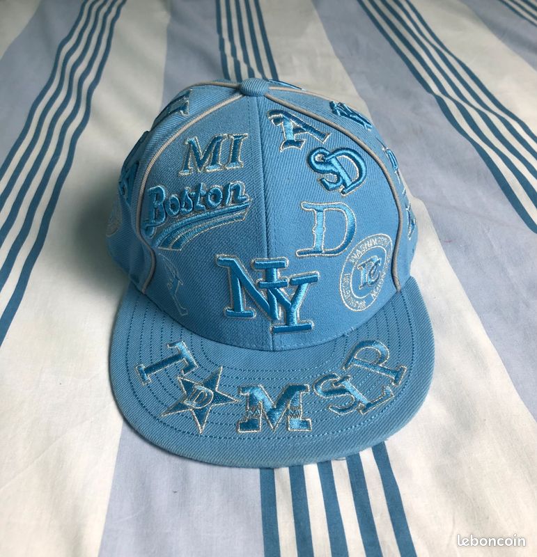 Casquette Plate City Hunter Neuve - Taille S, Bleue, Motif Captain America, Avec étiquettes