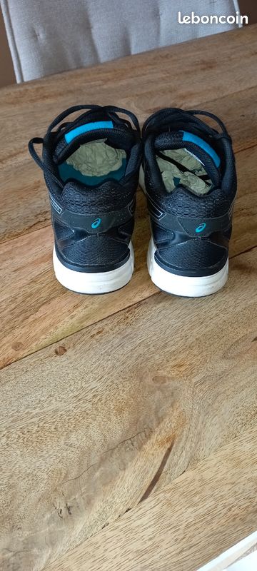 URGENT Baskets asics gel galaxy comme neuves (image 3)
