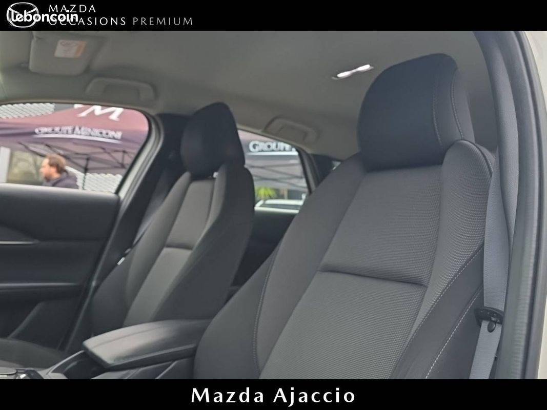 MAZDA CX-30 2.0L e-SKYACTIV G M Hybrid 122 ch 4x2 BVA6 Style (image 12)