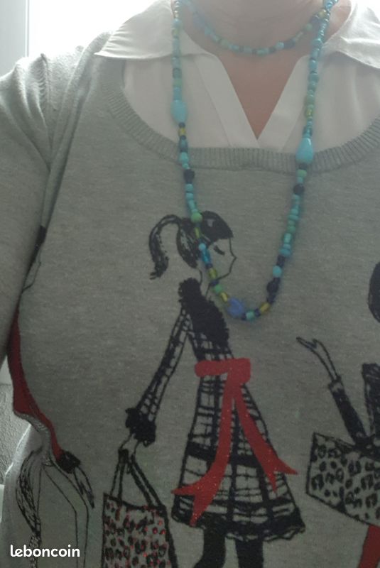Joli collier sautoir en perles tons bleus TTBE (image 2)