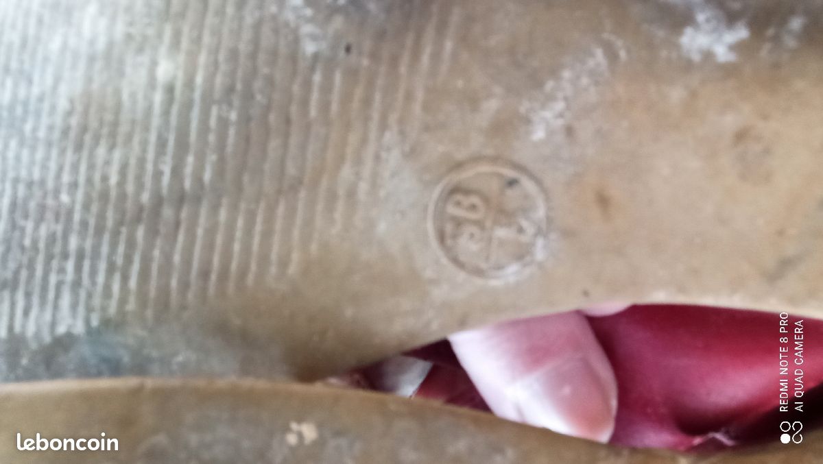 Tongs (image 3)