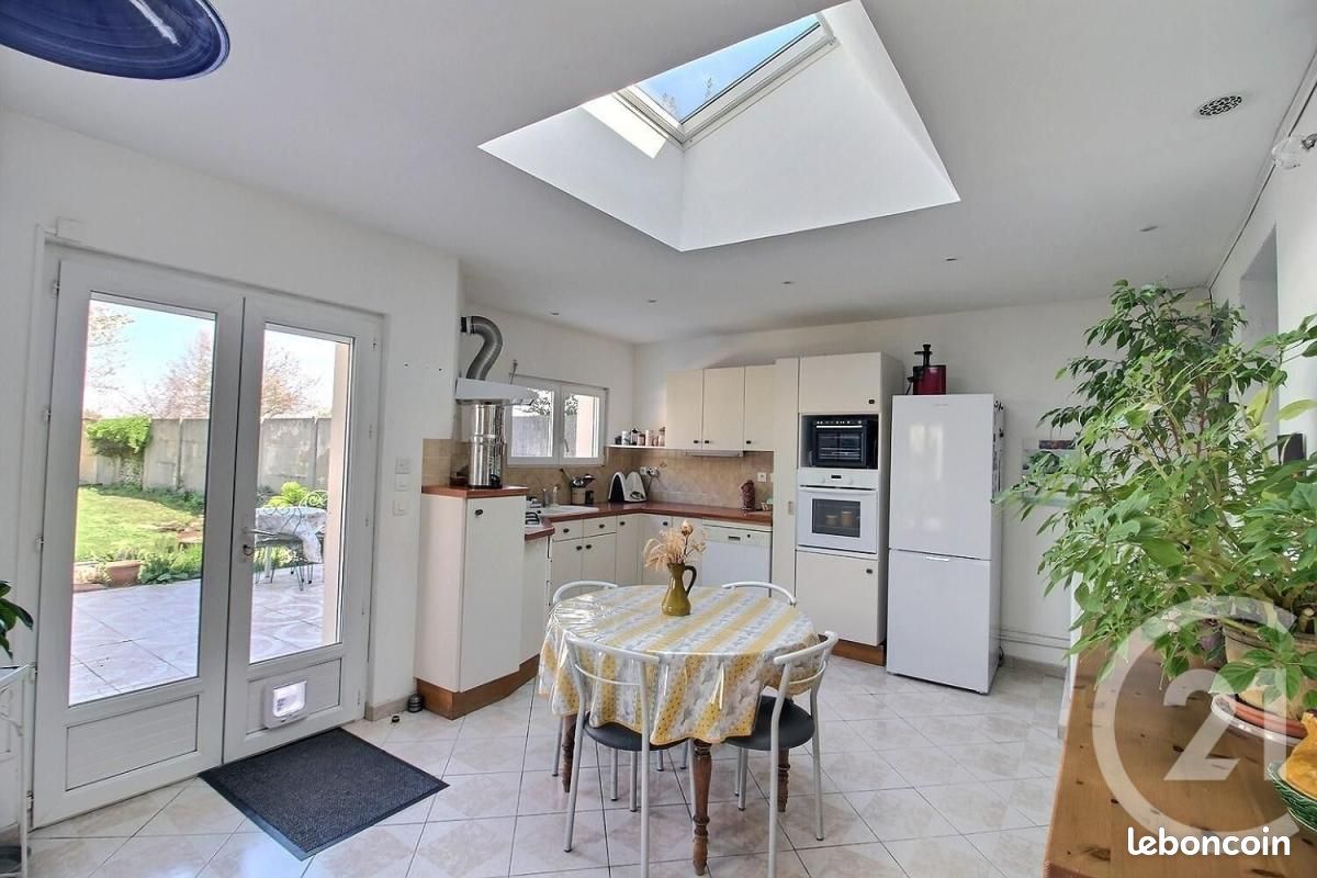 Maison 4 pièces 83 m² · à Beauce la Romaine · 83 m² · 130 000 €