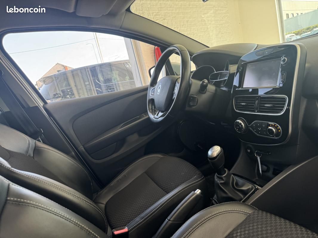 Renault Clio 4 INTENS 0.9TCE 90CH 102.549KM CUIR GPS GAR 12M (image 7)