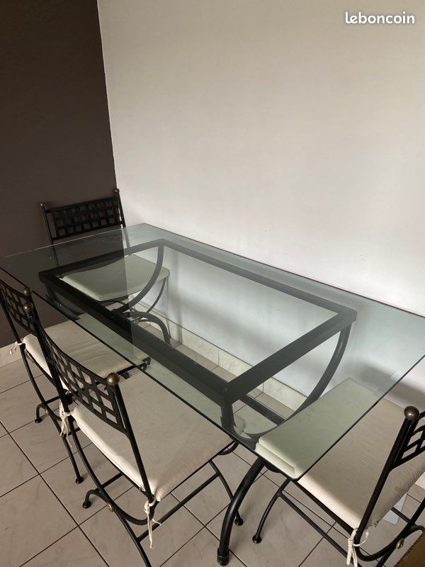 Table fer forgé (image 1)