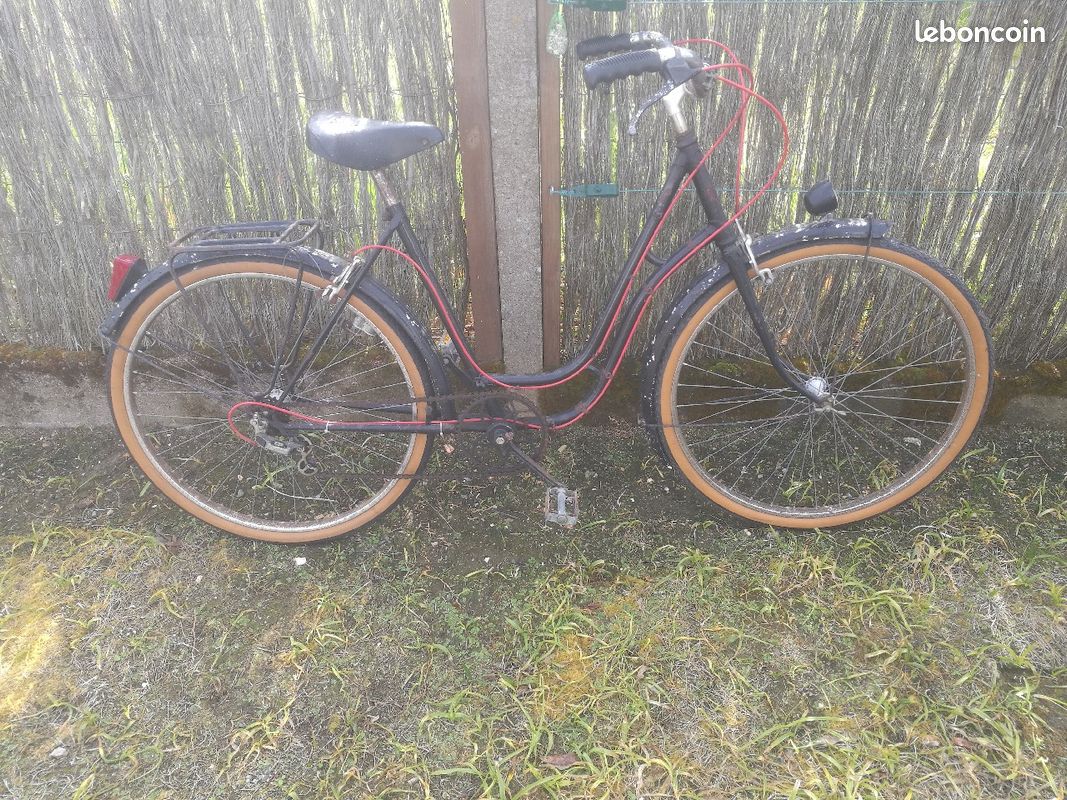 Ancien vélo femme (image 2)